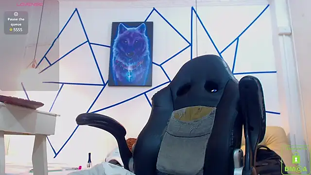 Snapshot of Valerio_20 chatting on December 17, 11:16 pm Valerio 20 online show from December 17, 11:16 pm