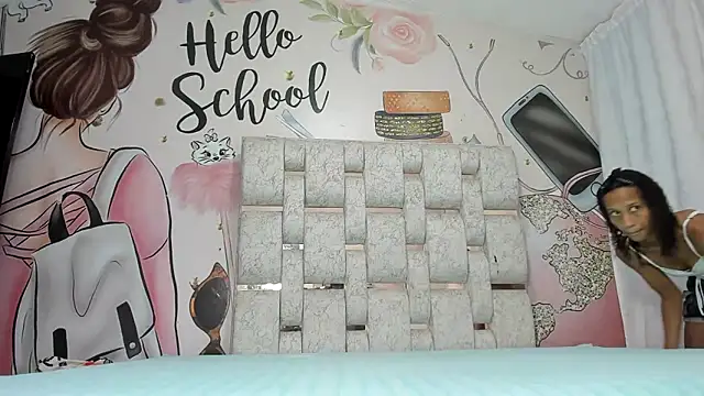 EMMA SWEETT1 online show from January 16, 12:09 pm