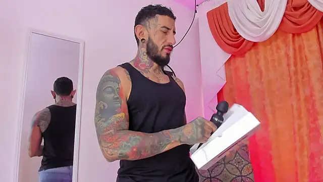 dilan scootk  online show from March 15, 11:27 am