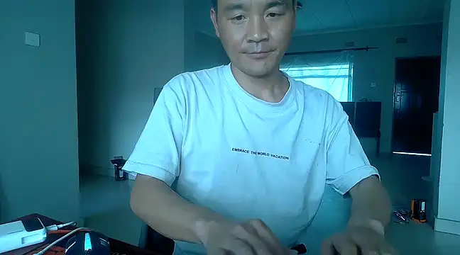 Snapshot of kisstoyousoon2024 chatting on March 17, 1:29 pm kisstoyousoon2024 online show from March 17, 1:29 pm