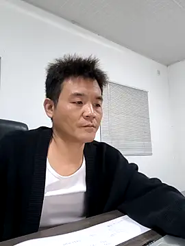 Snapshot of kisstoyousoon2024 chatting on September 17, 7:37 pm kisstoyousoon2024 online show from September 17, 7:37 pm