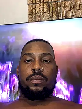 Snapshot of Destrozador415 chatting on January 7, 1:52 am Destrozador415 online show from January 7, 1:52 am