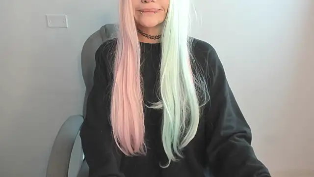 Snapshot of celestica_rose chatting on March 15, 7:53 am celestica rose online show from March 15, 7:53 am
