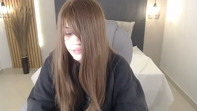 Snapshot of celestica_rose chatting on June 17, 9:16 pm celestica rose online show from June 17, 9:16 pm