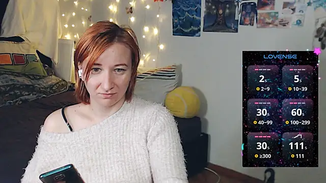 Snapshot of licentia__poetica chatting on February 8, 1:43 am licentia  poetica online show from February 8, 1:43 am