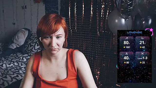 Snapshot of licentia__poetica chatting on February 15, 11:17 am licentia  poetica online show from February 15, 11:17 am