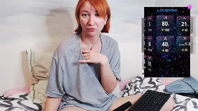 Snapshot of licentia__poetica chatting on March 14, 11:00 pm licentia  poetica online show from March 14, 11:00 pm