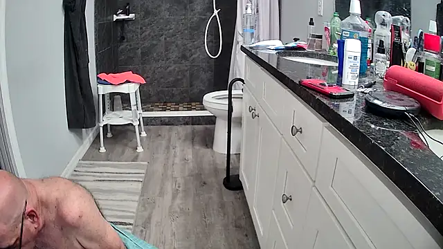 lou63ponce online show from March 14, 3:39 pm