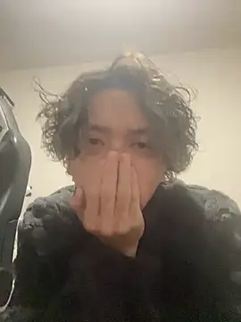 Shizukuu online show from January 25, 4:57 pm