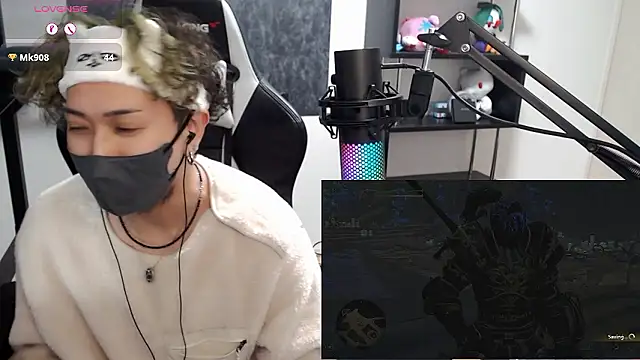 Shizukuu online show from October 31, 1:12 pm