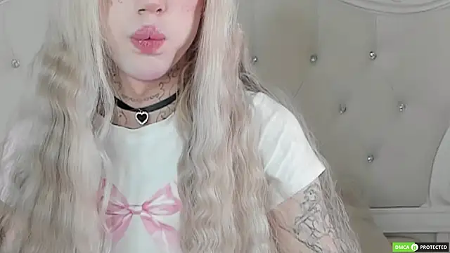 Snapshot of Joy_Barker chatting on November 24, 3:39 am Joy Barker online show from November 24, 3:39 am