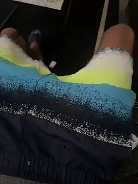 Snapshot of Big-dick_1 chatting on February 14, 4:15 pm Big-dick 1 online show from February 14, 4:15 pm