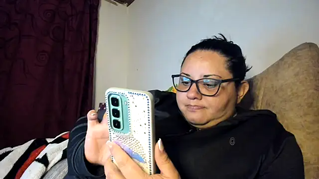 tetasgrandes karol online show from November 7, 5:02 pm