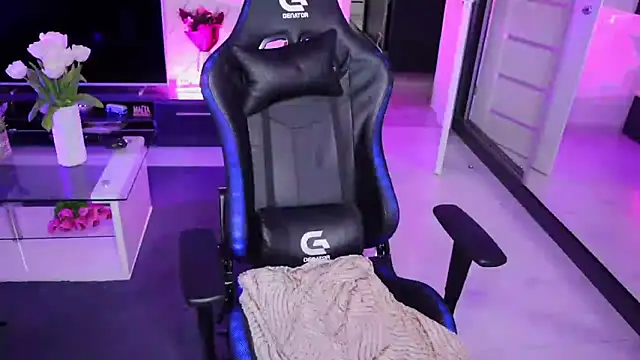 Beauty Anne online show from March 13, 10:57 am