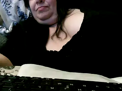 Snapshot of WHITEDAROSE chatting on February 19, 3:50 am WHITEDAROSE online show from February 19, 3:50 am