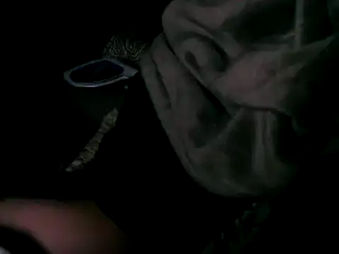 Snapshot of WHITEDAROSE chatting on March 12, 7:57 am WHITEDAROSE online show from March 12, 7:57 am