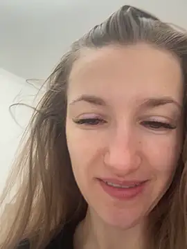 KateRedgar online show from May 30, 2:36 pm