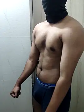 Snapshot of hottboy_39 chatting on December 20, 11:39 am hottboy 39 online show from December 20, 11:39 am