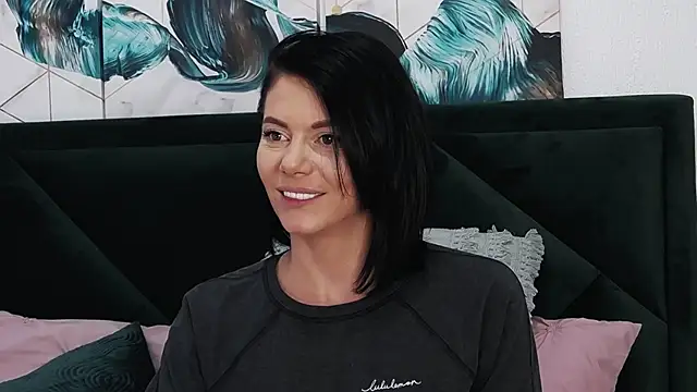 Snapshot of tanyagrey chatting on December 3, 8:49 am tanyagrey online show from December 3, 8:49 am