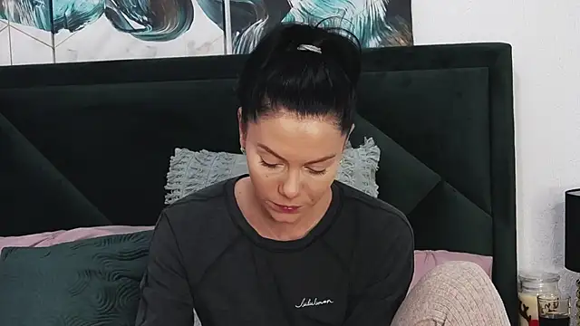 Snapshot of tanyagrey chatting on December 29, 8:00 am tanyagrey online show from December 29, 8:00 am