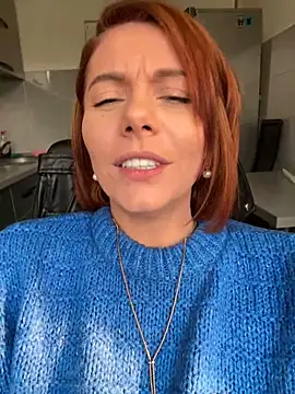 Snapshot of tanyagrey chatting on February 7, 7:29 am tanyagrey online show from February 7, 7:29 am