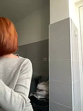 Snapshot of tanyagrey chatting on February 19, 7:17 am tanyagrey online show from February 19, 7:17 am