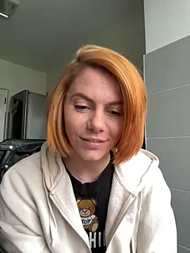 Snapshot of tanyagrey chatting on March 18, 7:19 am tanyagrey online show from March 18, 7:19 am