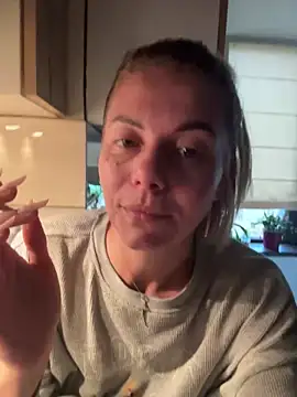 tanyagrey online show from November 28, 7:33 am