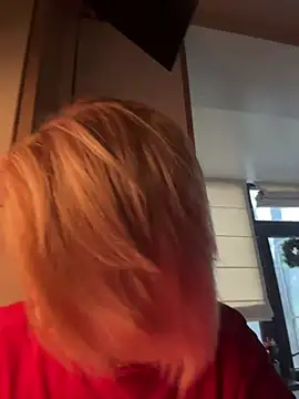 tanyagrey online show from December 17, 6:41 am