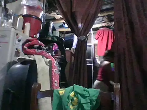 Snapshot of Alanagracia chatting on December 22, 11:52 pm Alanagracia online show from December 22, 11:52 pm