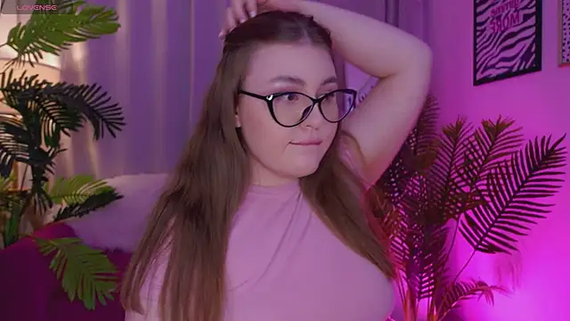 Snapshot of Mia__Peach chatting on February 26, 11:59 pm Mia Peach online show from February 26, 11:59 pm