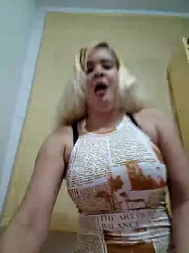 lamorbosa37 online show from December 15, 4:04 pm