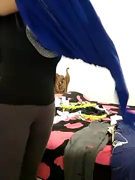 lamorbosa37 online show from December 23, 6:05 pm