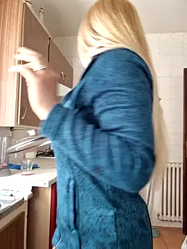 lamorbosa37 online show from January 7, 1:03 pm