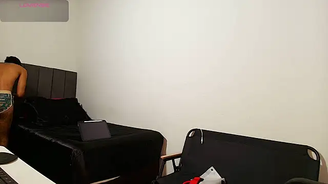 colinbrown online show from March 28, 1:54 pm