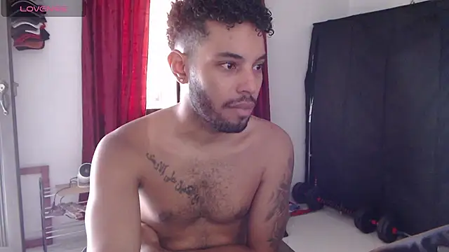 Snapshot of colinbrown chatting on July 1, 7:35 pm colinbrown online show from July 1, 7:35 pm