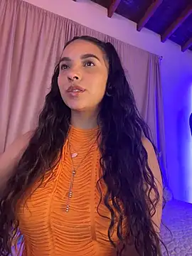 ThaliaRivera  online show from June 7, 5:44 am