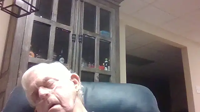 bootlegmanz online show from February 10, 4:11 pm