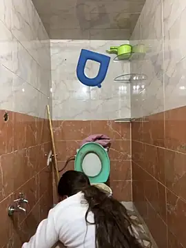 Marewa12 online show from November 25, 8:20 pm