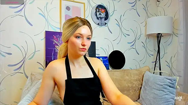 Agatha weiss online show from April 11, 6:12 pm