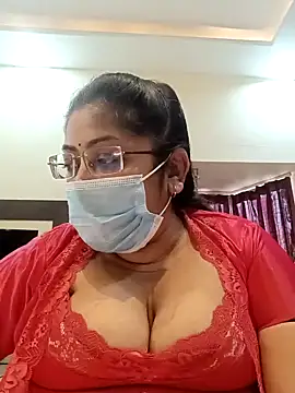 Snapshot of LAVERNIYA_ chatting on January 2, 10:48 am LAVERNIYA  online show from January 2, 10:48 am