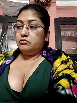 Snapshot of LAVERNIYA_ chatting on January 11, 7:05 pm LAVERNIYA  online show from January 11, 7:05 pm