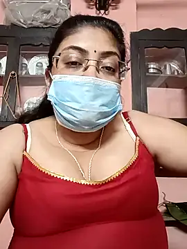 Snapshot of LAVERNIYA_ chatting on February 13, 3:14 pm LAVERNIYA  online show from February 13, 3:14 pm