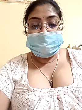 Snapshot of LAVERNIYA_ chatting on March 5, 3:07 pm LAVERNIYA  online show from March 5, 3:07 pm