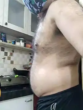 IND COUPLE1 online show from December 15, 3:31 pm