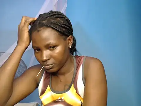 Snapshot of TrishaKalid chatting on November 19, 7:36 pm TrishaKalid online show from November 19, 7:36 pm