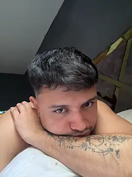 bruce  naughty online show from October 19, 8:53 pm