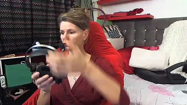 kellyterapy online show from February 18, 4:48 am