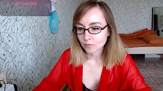 Athena Richards online show from May 17, 10:33 am