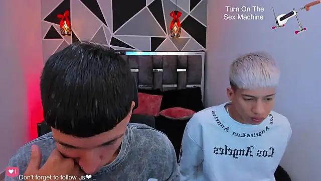 Juan Nd Steven online show from March 28, 3:50 am